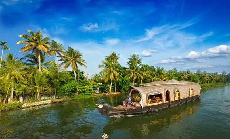 Kerala — Life, a little slower.